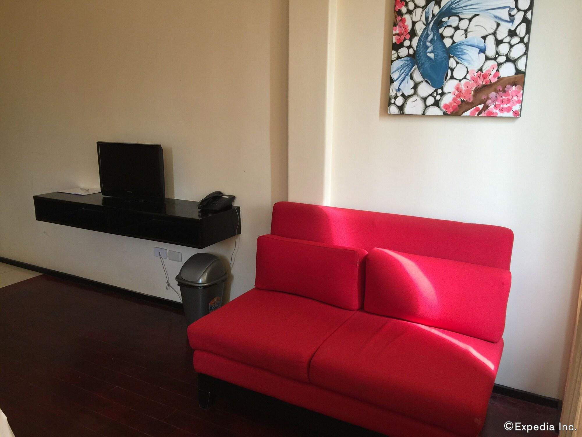 Arabelle Suites Тагбиларан Сити Екстериор снимка